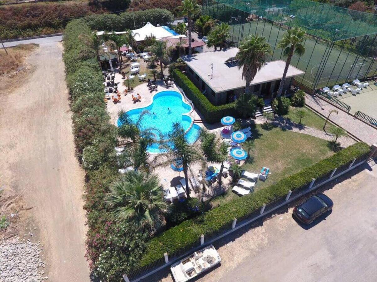 Il Geranio - Resort & Suites Acquedolci Zewnętrze zdjęcie